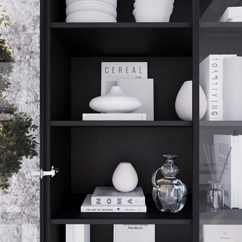 Witryna szklane drzwi czarna rama