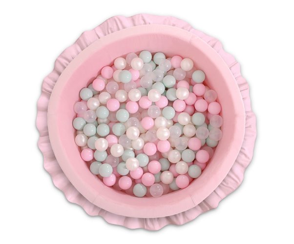 Piankowy suchy basen dziecięcy