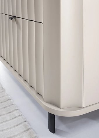 komoda biała nowoczesna do salonu